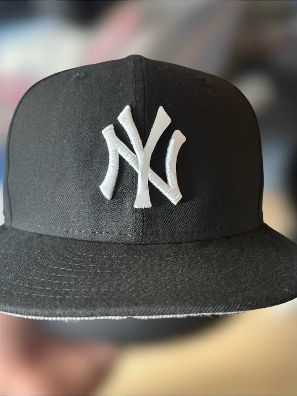 New Era 59FIFTY NY Yankees Black Fitted Hat 7 3/8 White Logo
